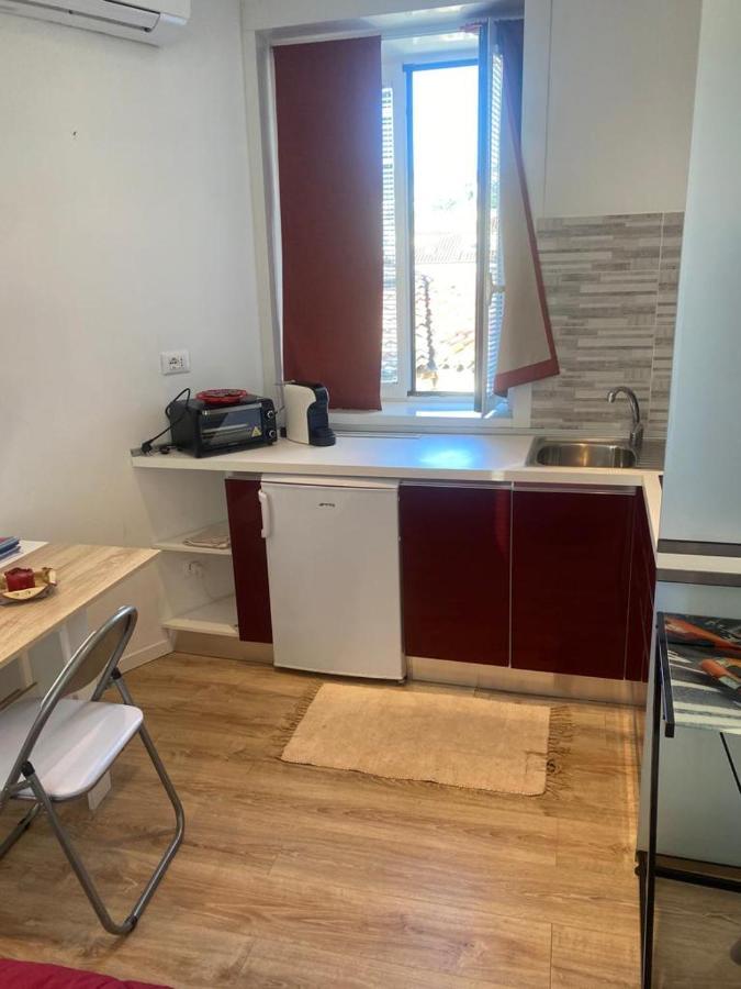 Red Dream Apartment Trieste Bagian luar foto
